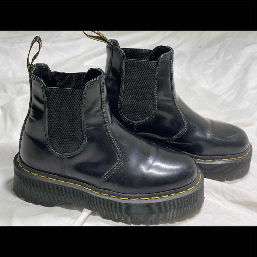 Dr. Martens 2976 Polished Smooth Platform Chelsea Boots